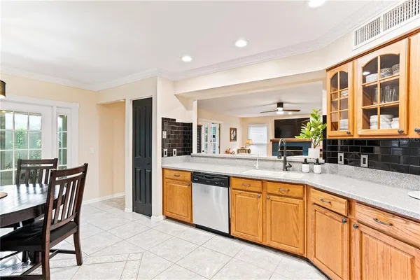 $3,500 | 3031 Pine Forest Drive, Palm Harbor, FL 34684