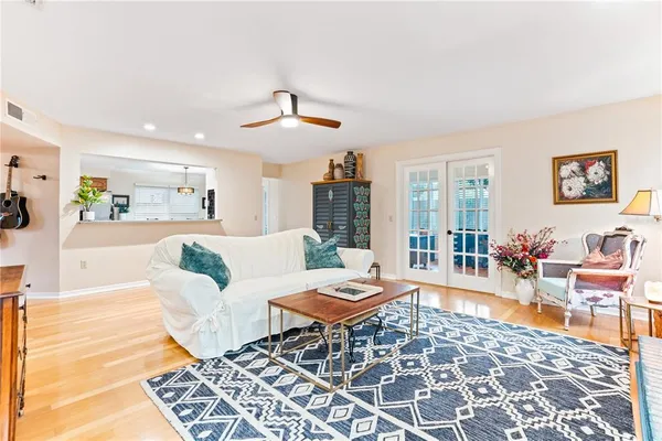 $3,400 | 3031 Pine Forest Drive, Palm Harbor, FL 34684