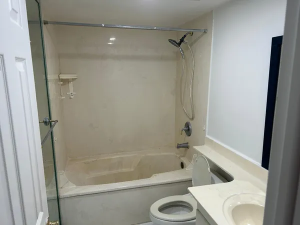 $1,900 | 3900 Northwest 76th Avenue, Sunrise, FL 33351