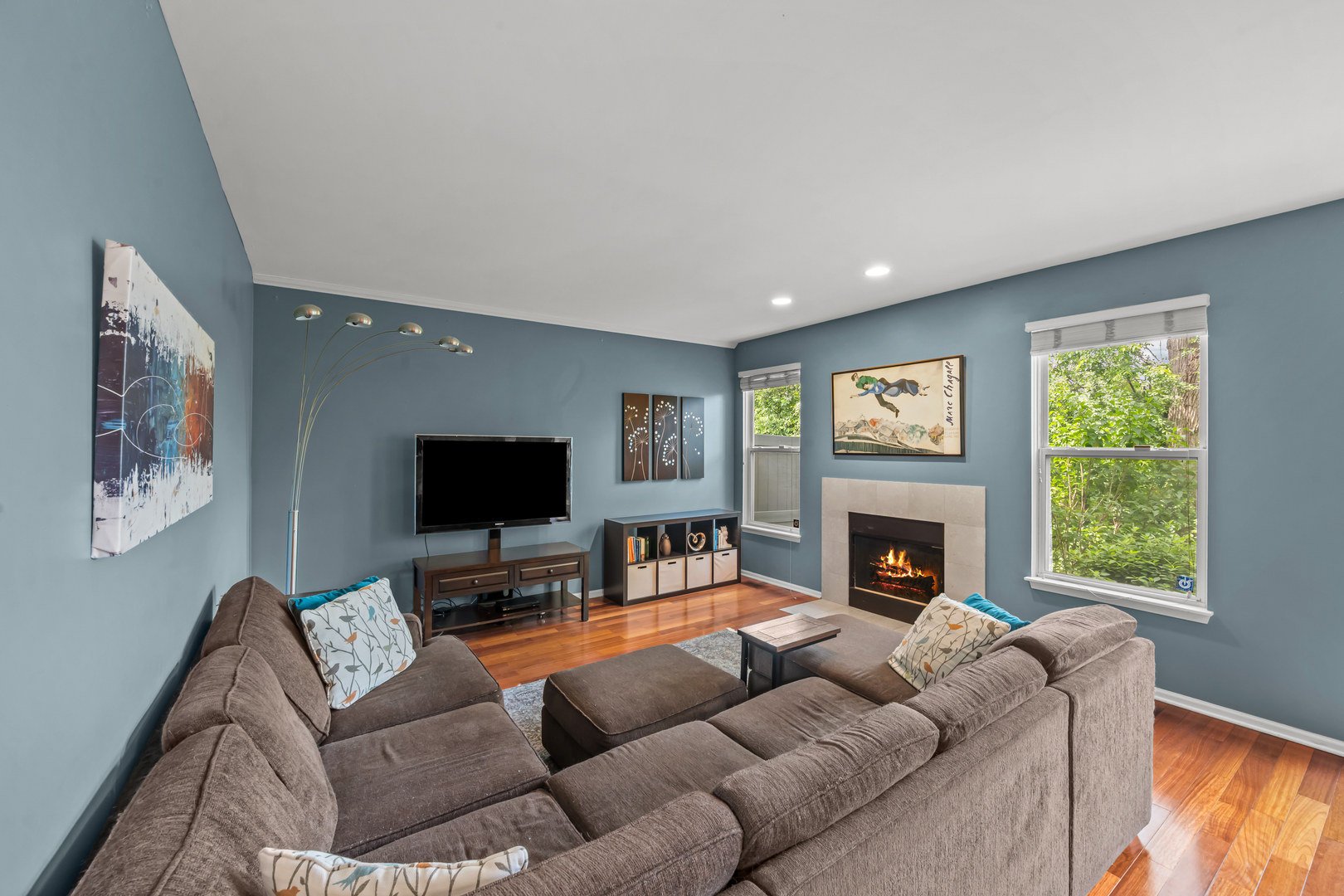 724 Samson Way Northbrook, IL 60062 - Photo 4 of 21