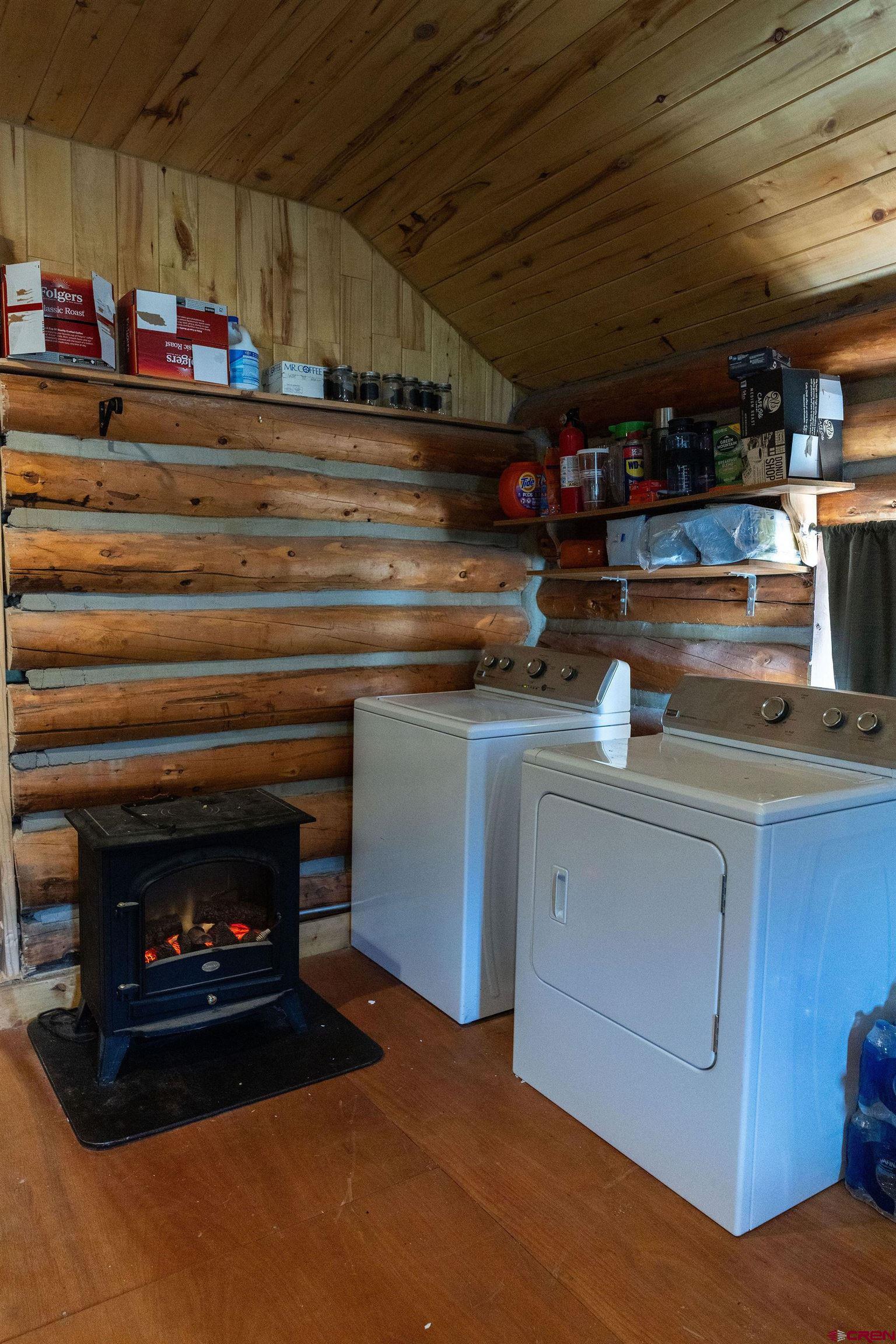 4650 Usfs Rd 516 Creede, CO 81130 - Photo 19 of 33 a room with fireplace and furniture
