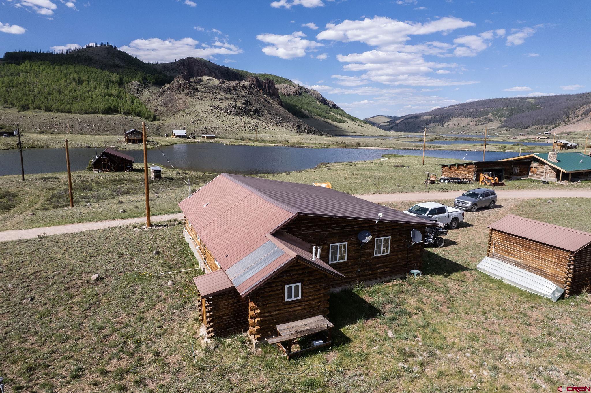 4650 Usfs Rd 516 Creede, CO 81130 - Photo 31 of 33 a view of a terrace with a mountain