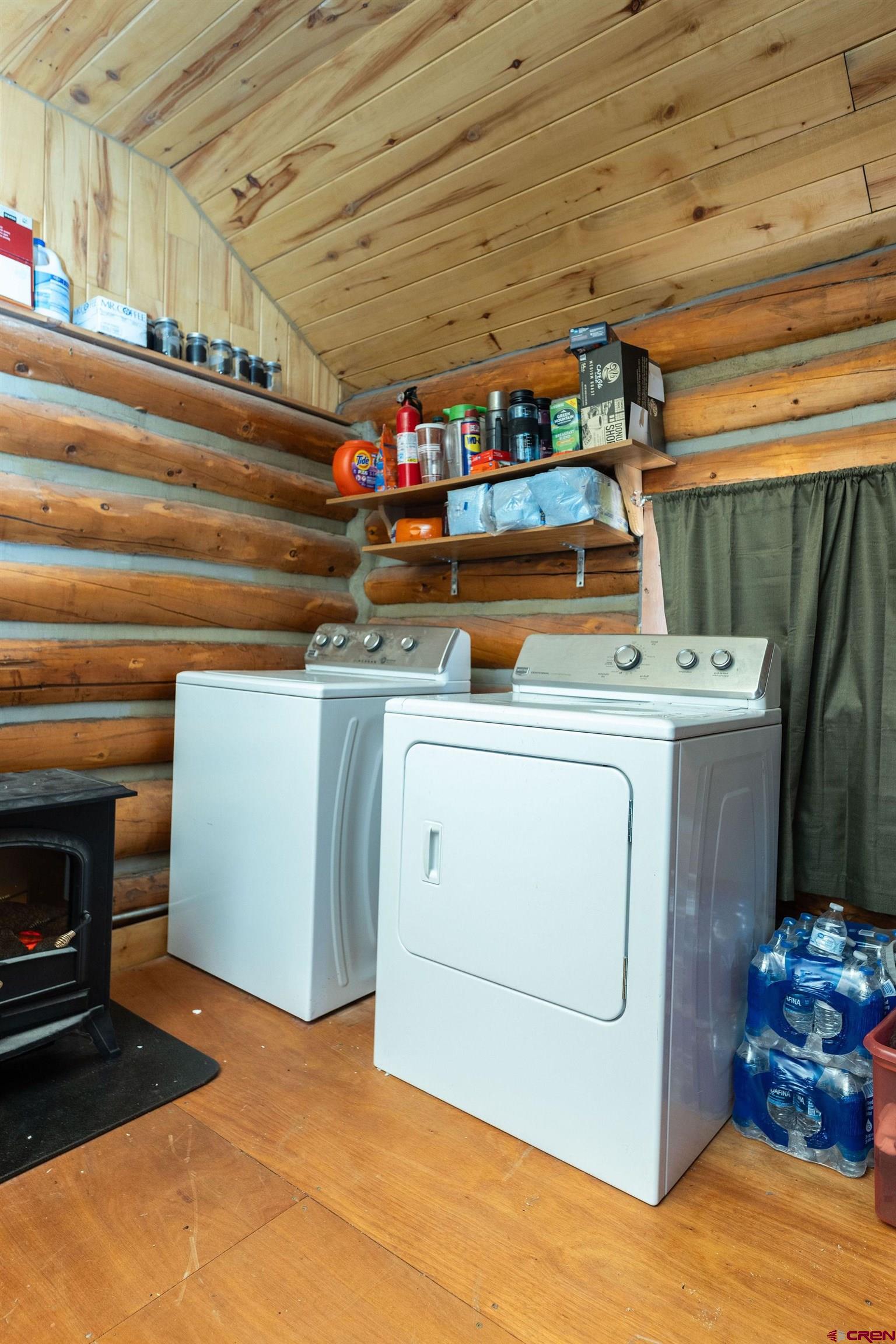 4650 Usfs Rd 516 Creede, CO 81130 - Photo 10 of 33 a utility room with dryer and washer