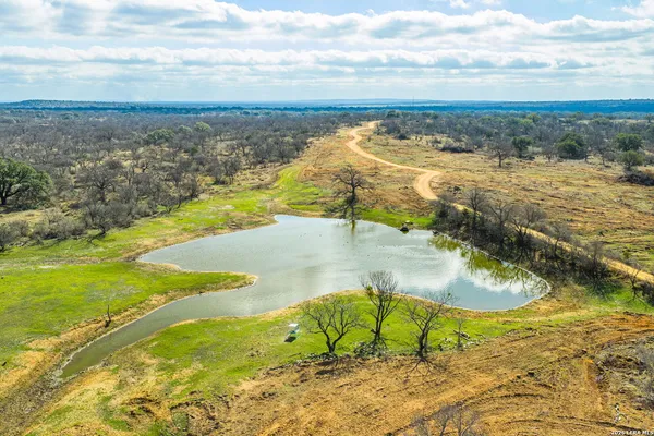 $4,112,290 | 3722 Ranch Road 2241, Llano, TX 78643