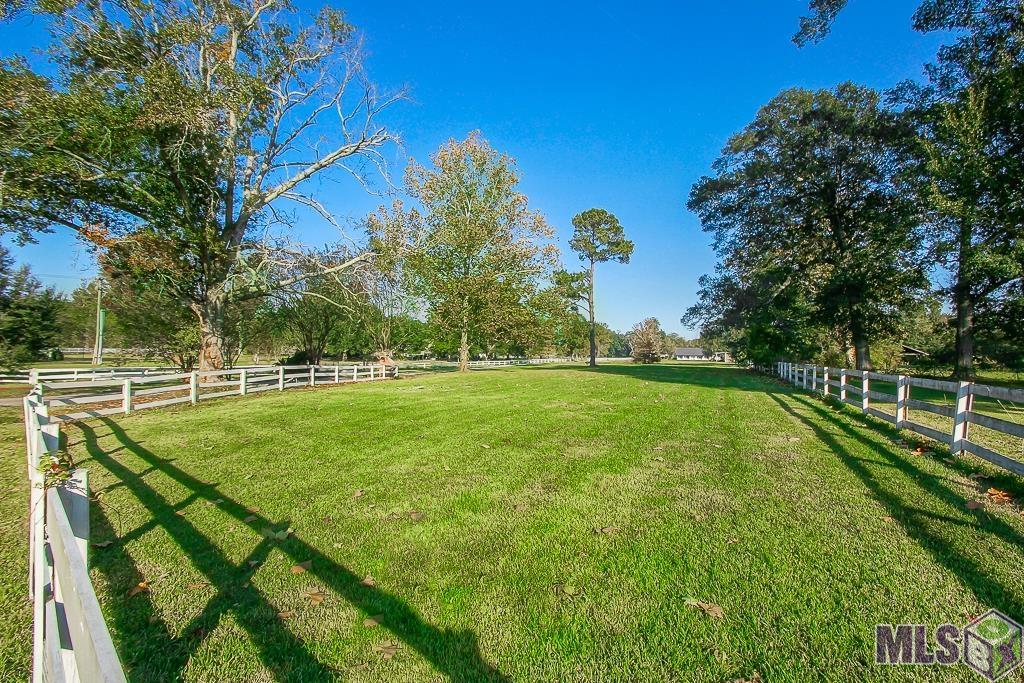 16824 George Oneal Road Baton Rouge, LA 70817 - Photo 13 of 17 Gallery Image 13