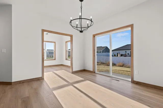 $438,900 | 2522 Tipperary Trail, De Pere, WI 54115