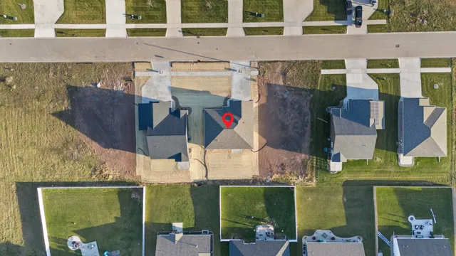 $438,900 | 2522 Tipperary Trail, De Pere, WI 54115