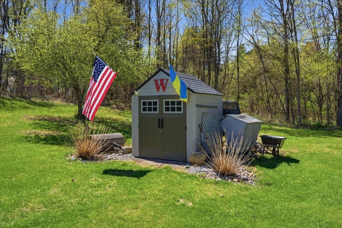 856 Matteson Road Bennington, VT 05201 - Photo 35 of 43