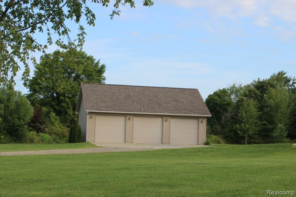 16292 Lewis Road Capac, MI 48014 - Photo 33 of 33 IMG_5054.jpg