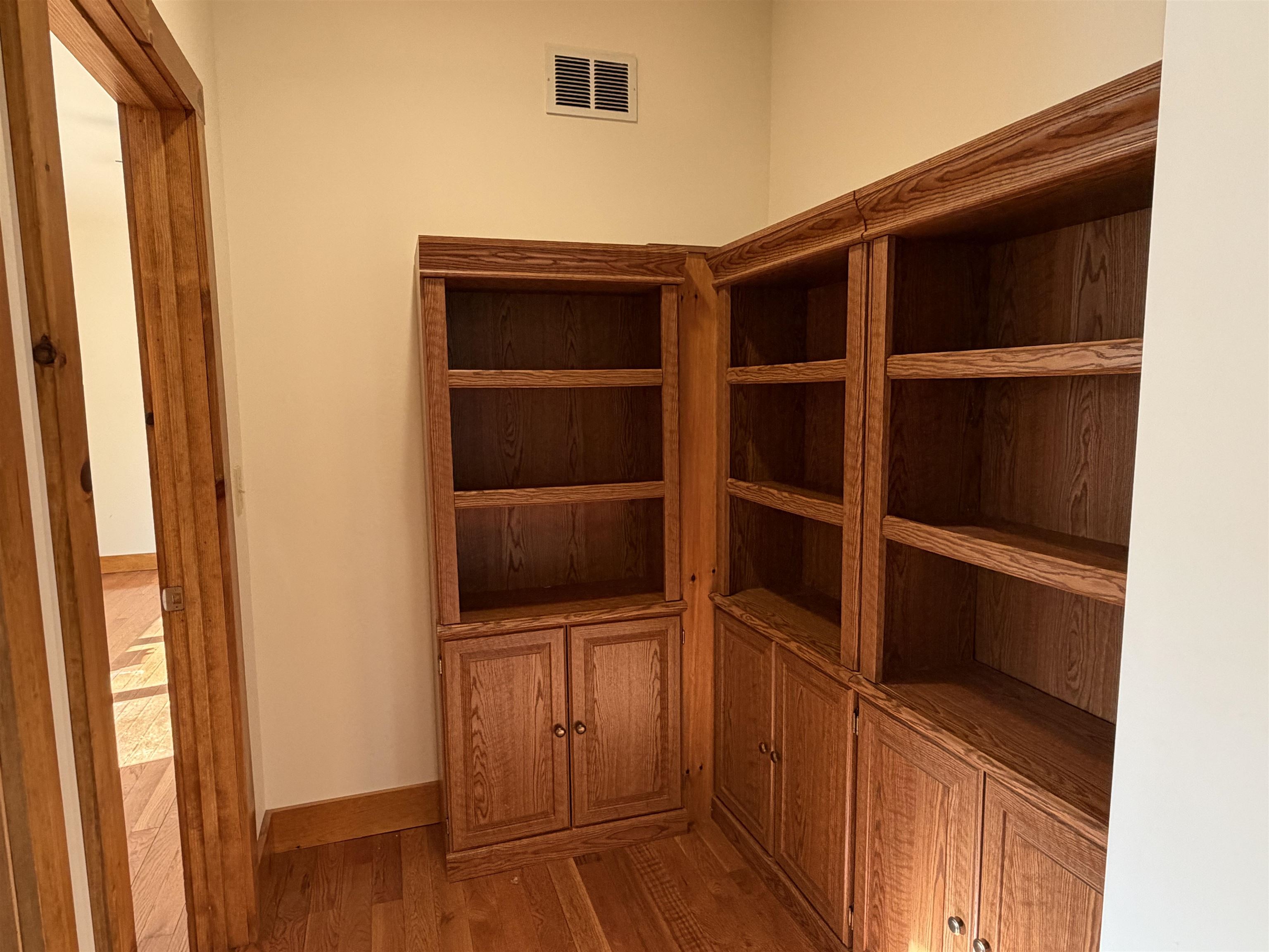 222 Andover Road Ludlow, VT 05149 - Photo 17 of 53