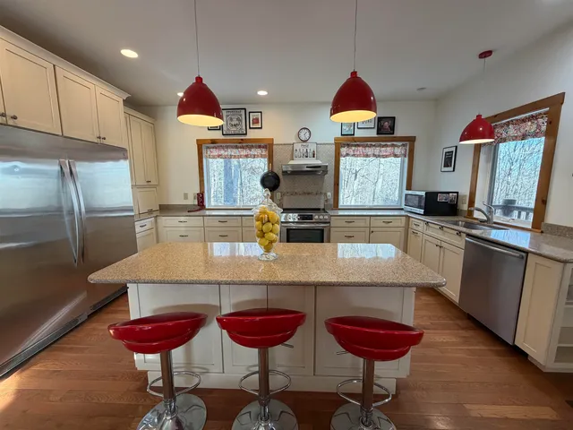 $849,000 | 222 Andover Road, Ludlow, VT 05149