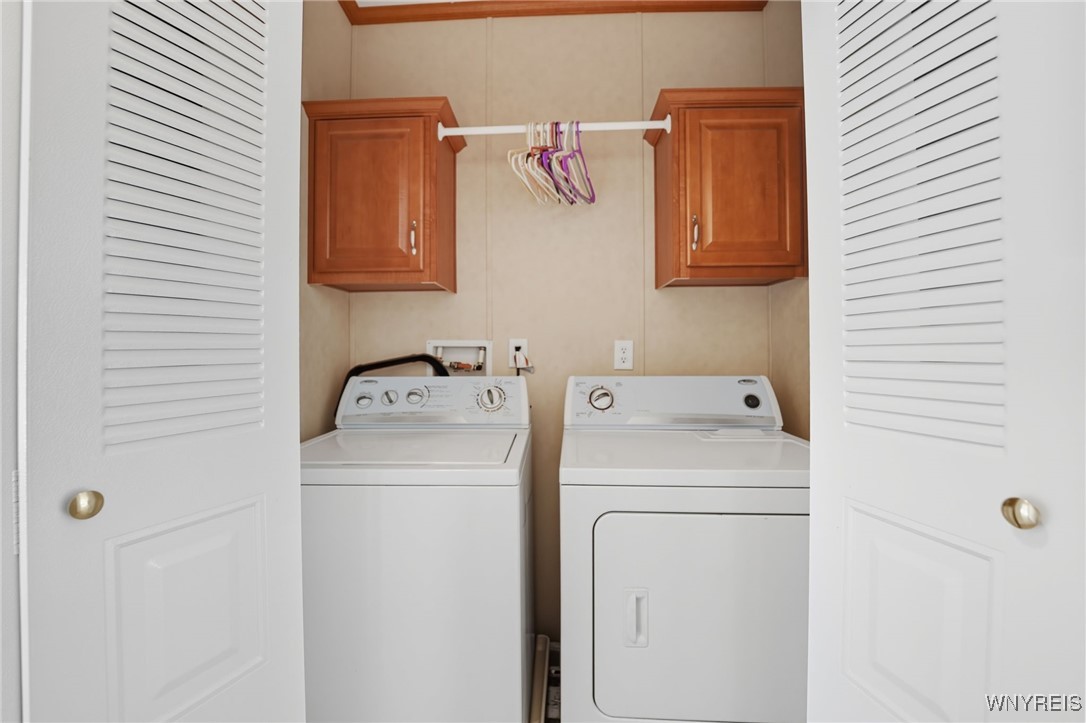 9808 Tottenham Avenue Clarence, NY 14031 - Photo 12 of 17