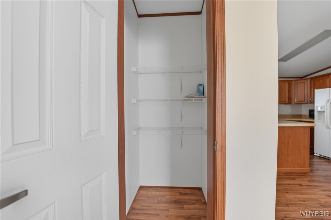 9808 Tottenham Avenue Clarence, NY 14031 - Photo 13 of 17