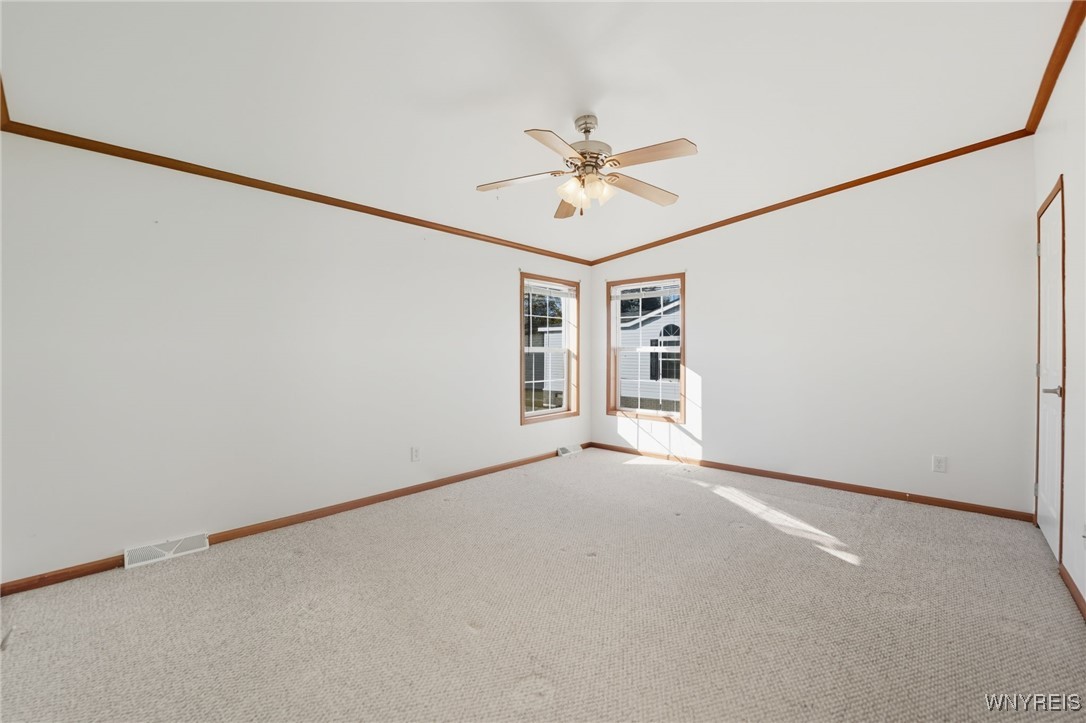 9808 Tottenham Avenue Clarence, NY 14031 - Photo 8 of 17