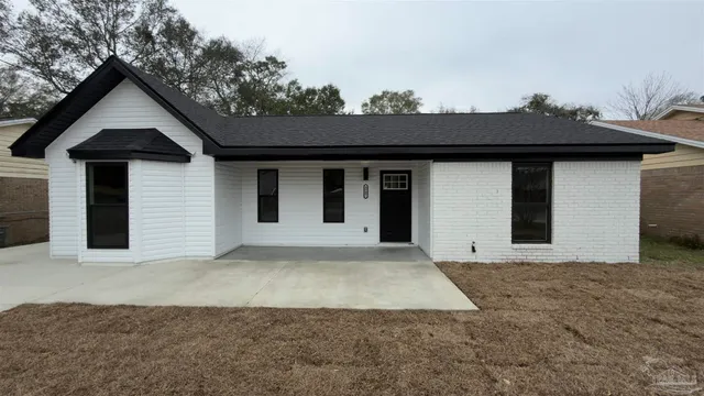 $229,000 | 5787 Graymont Lane, Pensacola, FL 32526