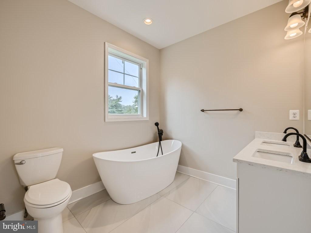 4411 Chapeldale Road Randallstown, MD 21133 - Photo 18 of 32 Gallery Image 18