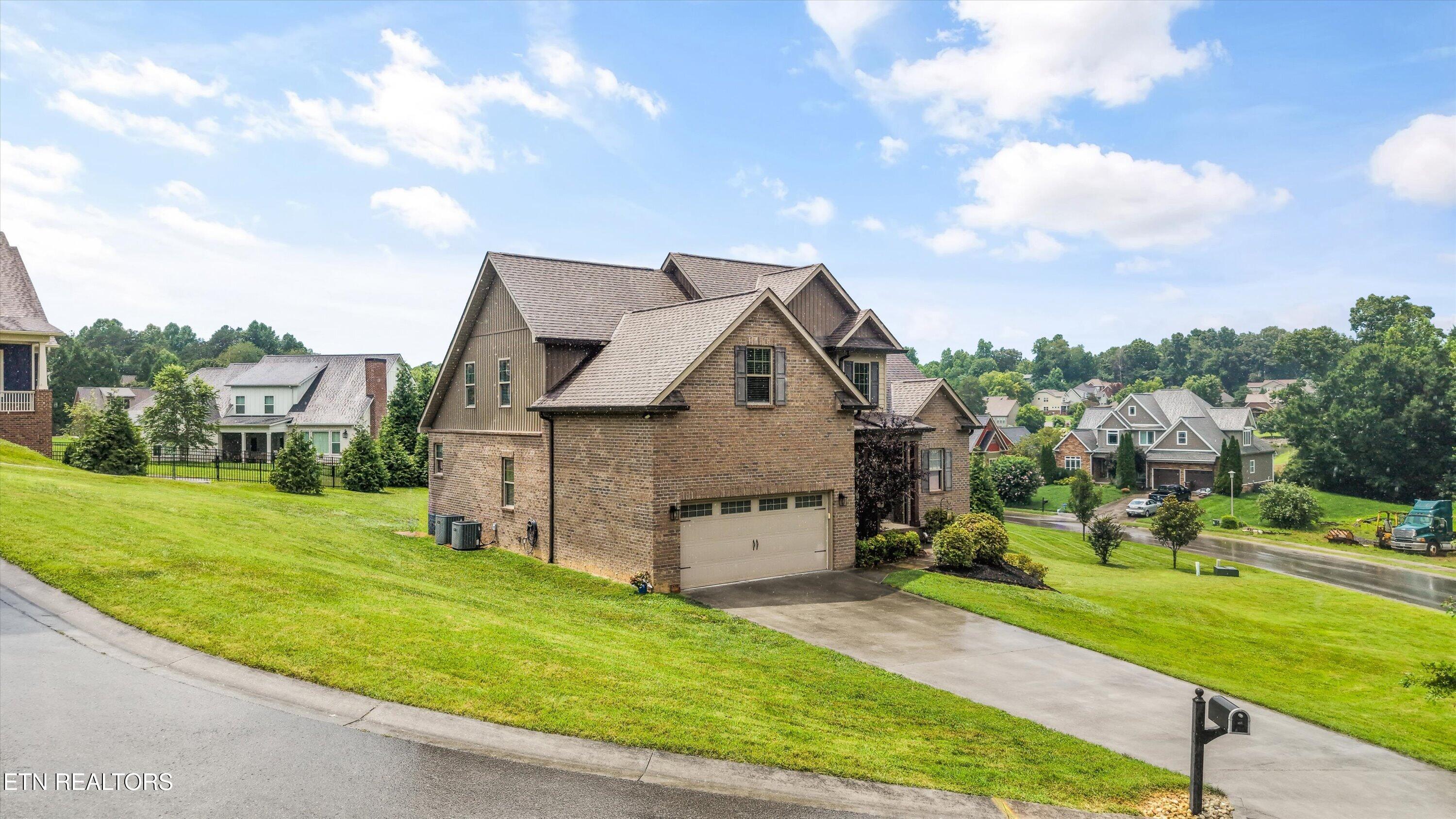 108 Creek View Court Oak Ridge, TN 37830 - Photo 7 of 60 04-108 Creek View Ct 42