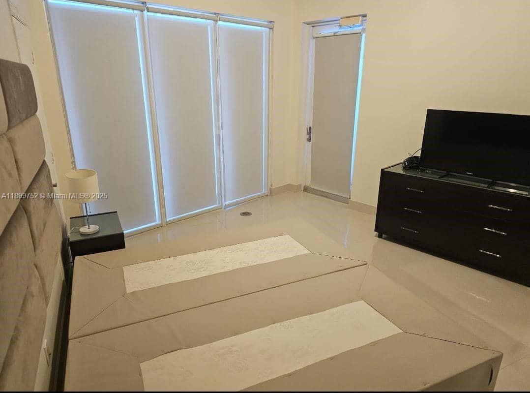 60 Southwest 13th Street, Unit 1900 Miami, FL 33130 - Photo 36 of 95 2ndBdrm PartFurnished w 2 Pull out Twin bedsTwin Beds