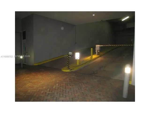 $4,300 | 60 Southwest 13th Street, Unit 1900, Miami, FL 33130