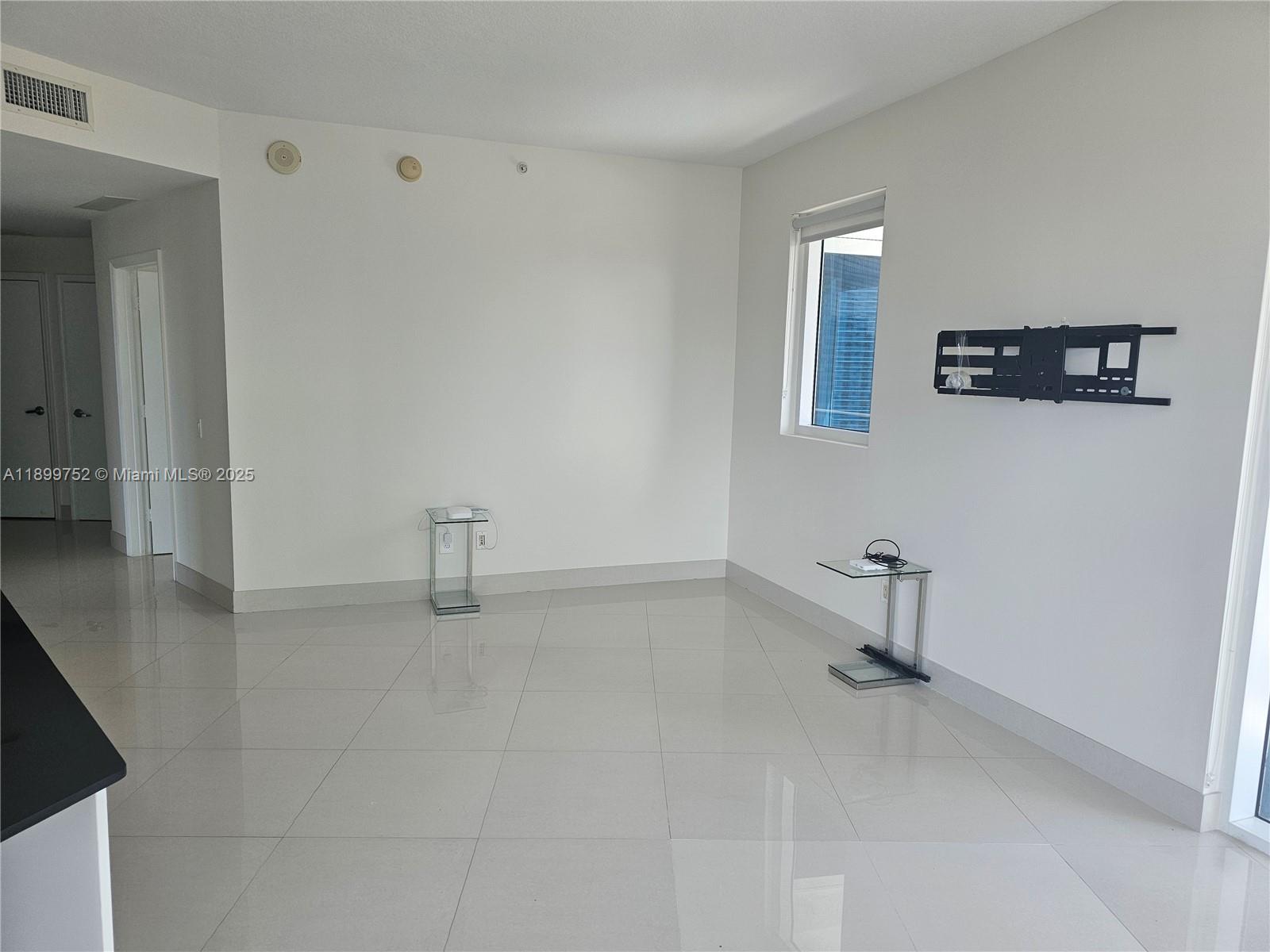 60 Southwest 13th Street, Unit 1900 Miami, FL 33130 - Photo 7 of 95