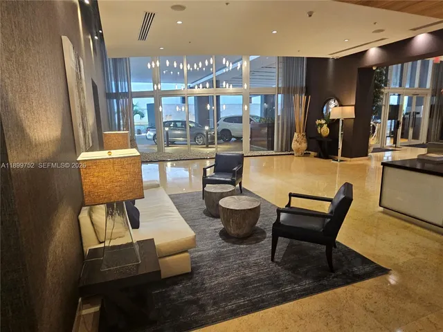 $4,300 | 60 Southwest 13th Street, Unit 1900, Miami, FL 33130