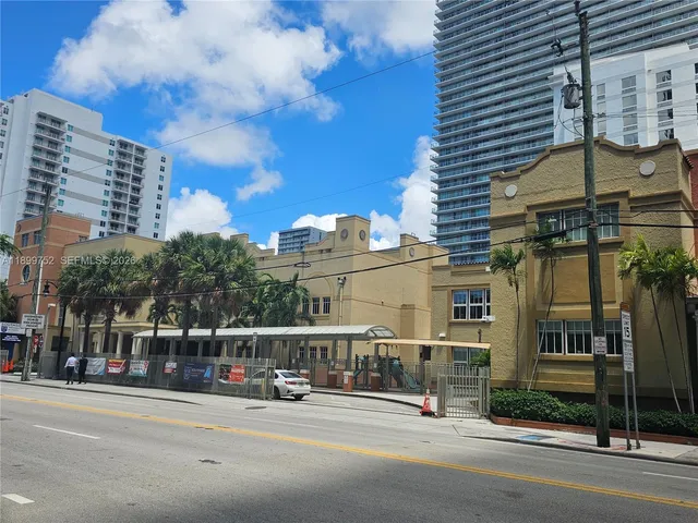 $4,300 | 60 Southwest 13th Street, Unit 1900, Miami, FL 33130