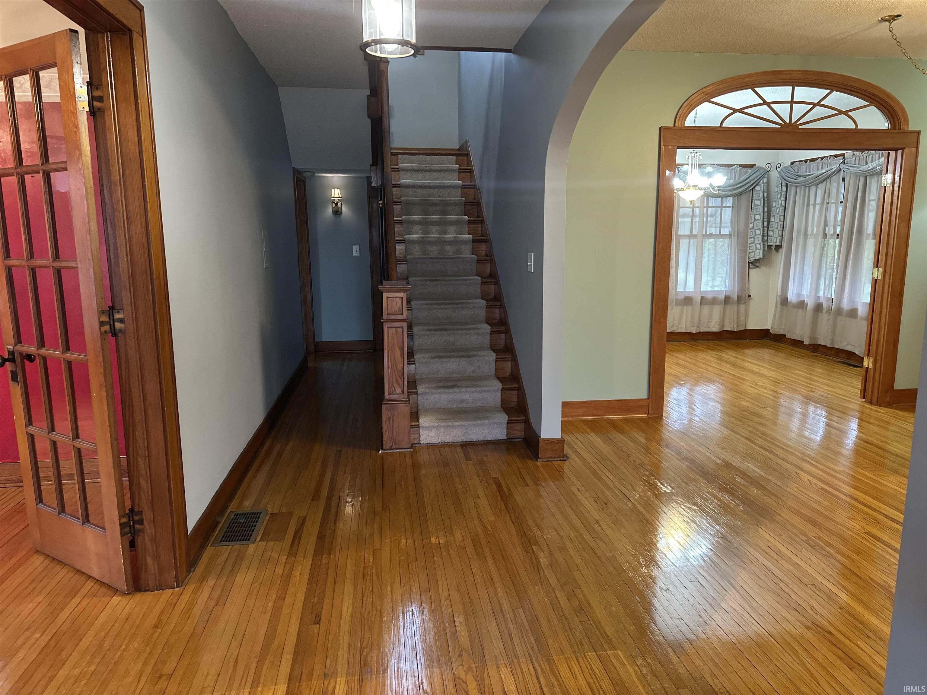 1617 Chase Road Logansport, IN 46947 - Photo 2 of 28