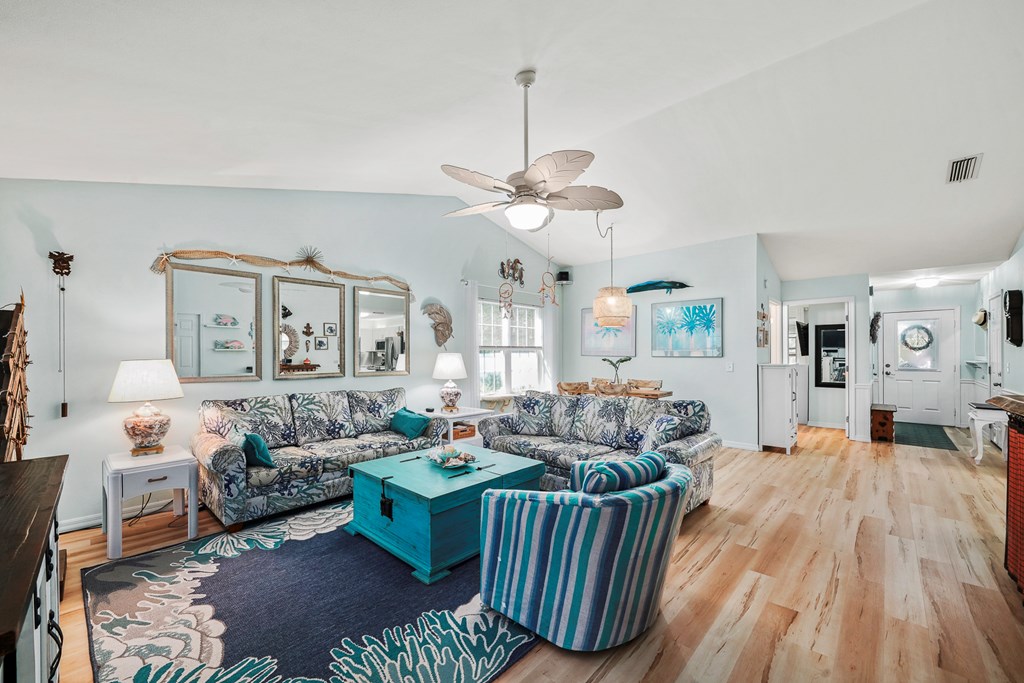 277 Country Club Road, Unit A2 Port St. Joe, FL 32456 - Photo 12 of 46 Gallery Image 12