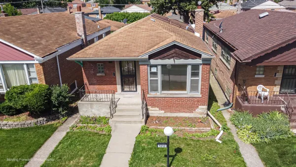 $150,000 | 9040 South Oglesby Avenue, Chicago, IL 60617