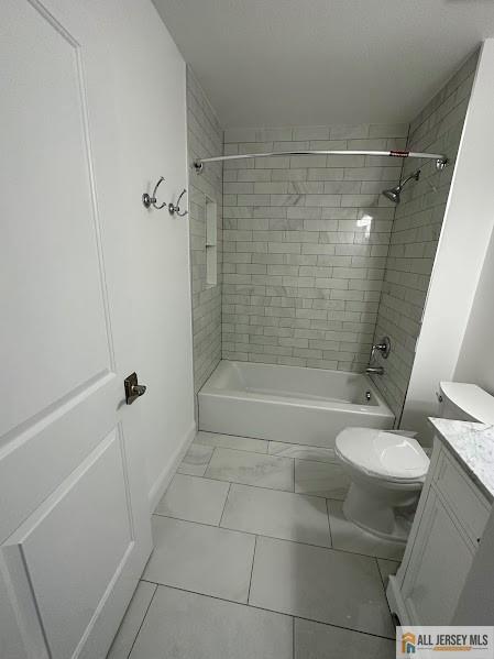 14 Pheasant Run, Unit 14 Edison, NJ 08820 - Photo 20 of 26