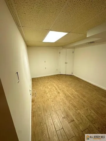 en empty room with windows