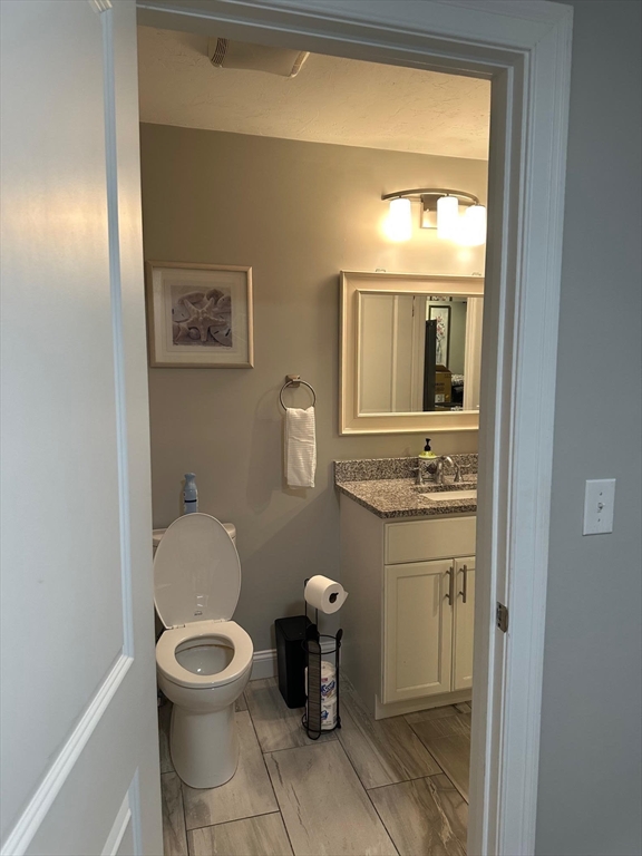 21 Burncoat Heights Worcester, MA 01606 - Photo 19 of 36