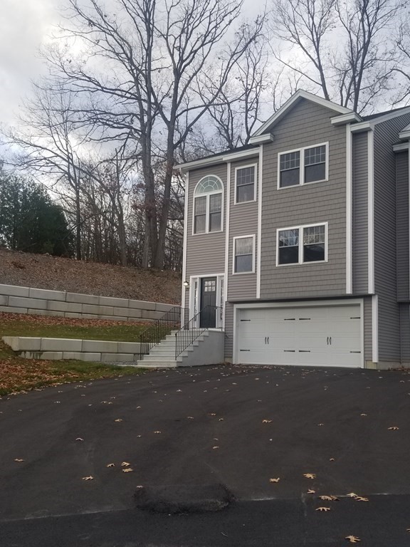 21 Burncoat Heights Worcester, MA 01606 - Photo 2 of 36