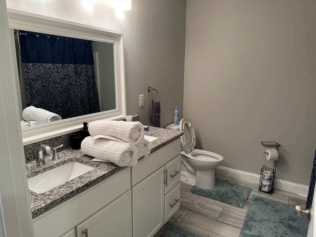 21 Burncoat Heights Worcester, MA 01606 - Photo 26 of 36