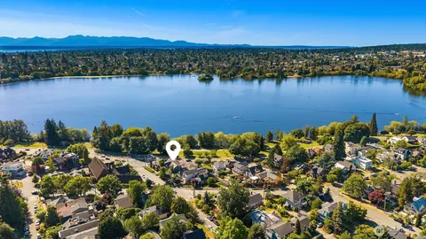$2,325,000 | 2112 North 64th Street, Seattle, WA 98103
