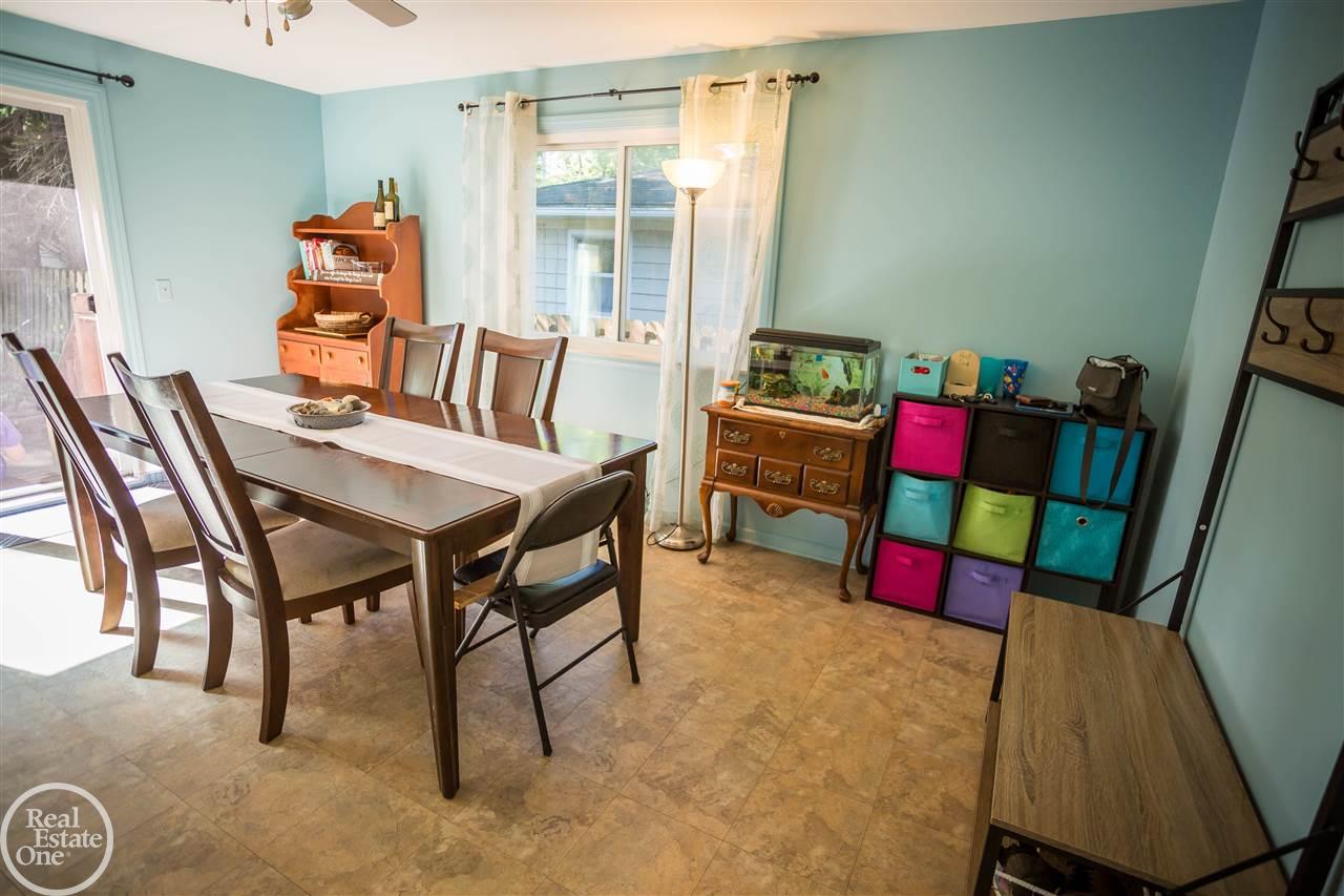 3276 Riverside Drive Port Huron, MI 48060 - Photo 22 of 60