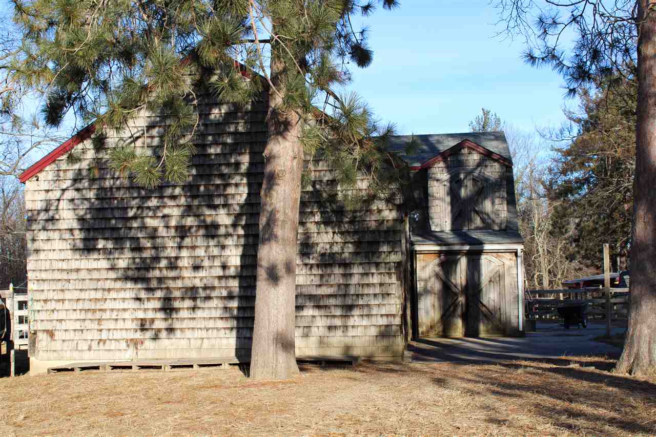 259 Kent Farm Road Hampstead, NH 03841 - Photo 8 of 20