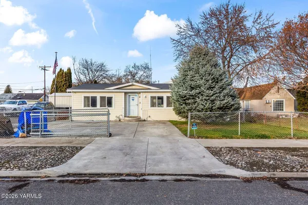 $400,000 | 1319 Folsom Avenue, Yakima, WA 98902