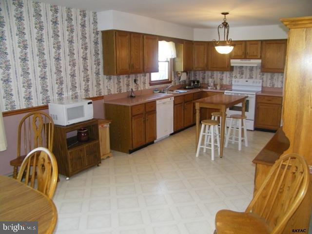 6417 Shutt Road Spring Grove, PA 17362 - Photo 15 of 29