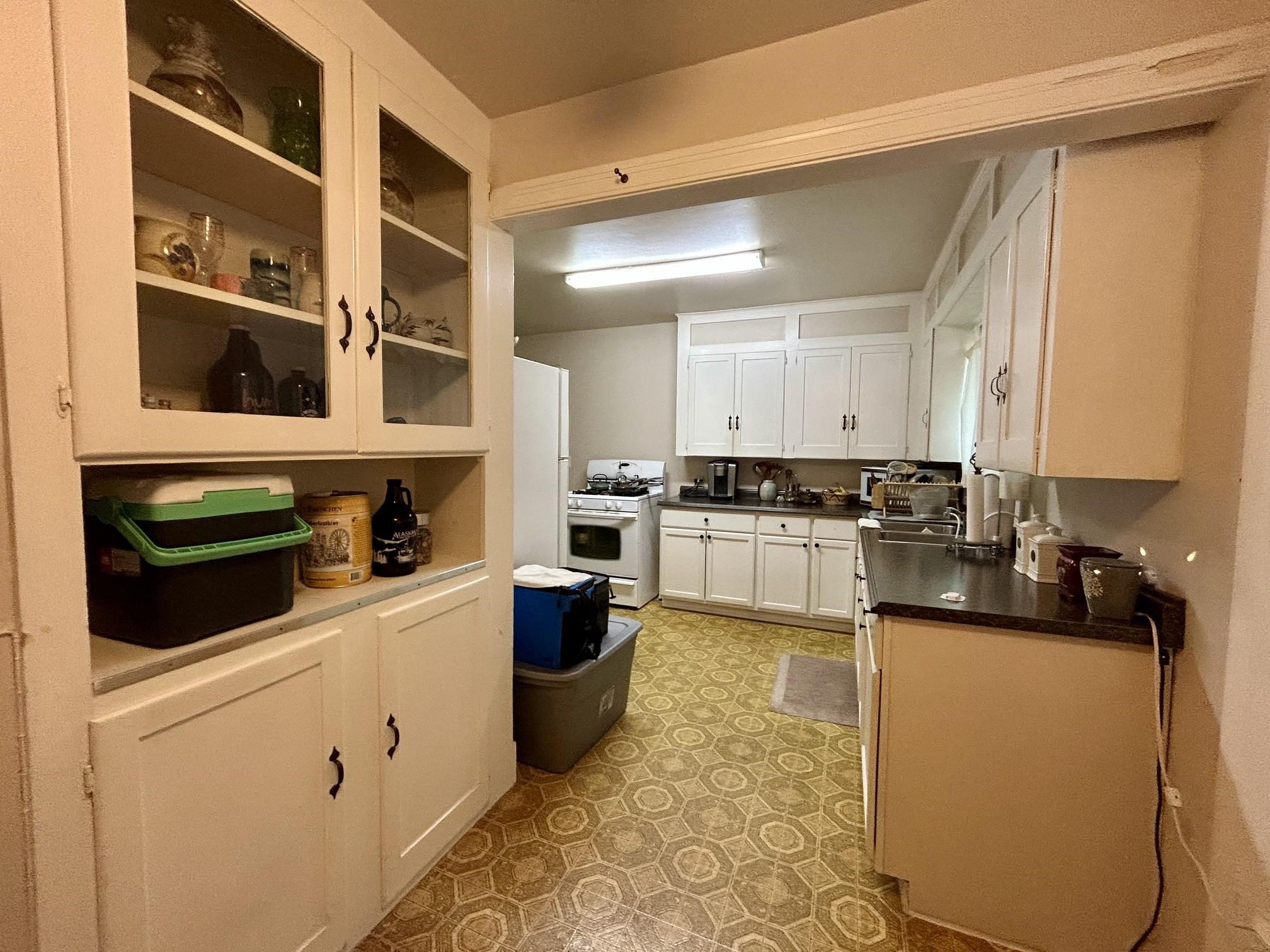 855 Jackson Street Red Bluff, CA 96080 - Photo 6 of 10