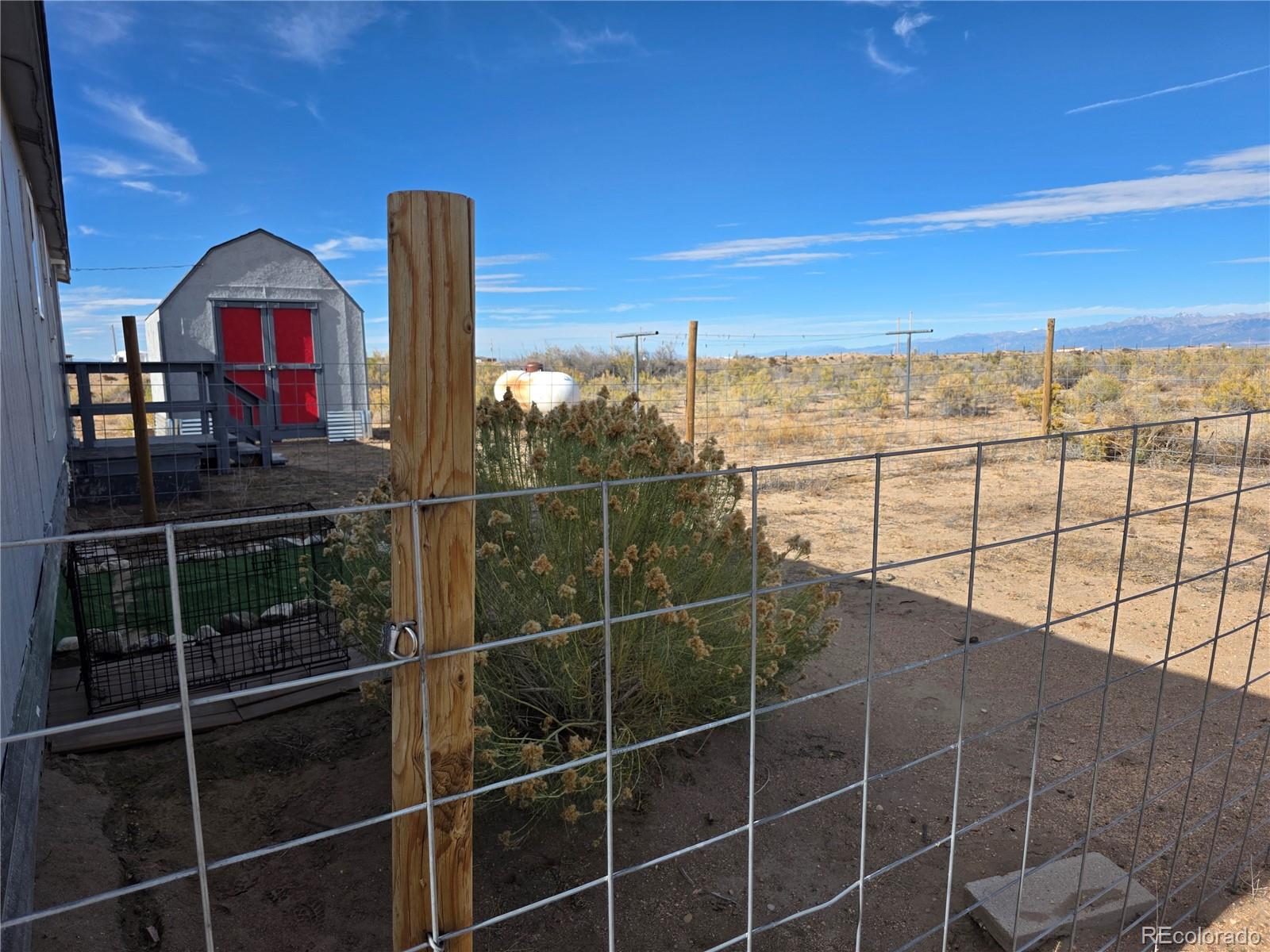 7881 Foothill Boulevard Alamosa, CO 81101 - Photo 21 of 25 a view of a balcony