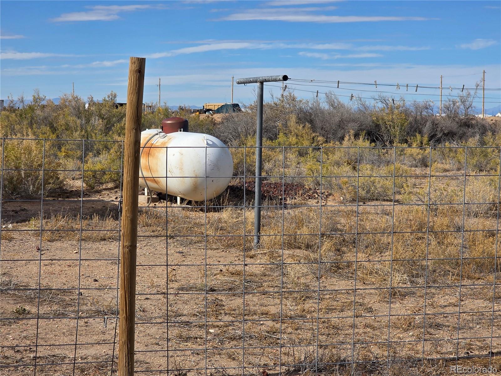 7881 Foothill Boulevard Alamosa, CO 81101 - Photo 24 of 25 a view of a terrace with a bench