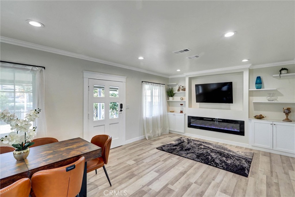 102 South Curtis Avenue Alhambra, CA 91801 - Photo 13 of 48