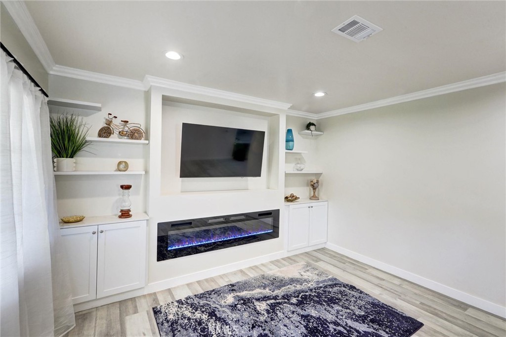 102 South Curtis Avenue Alhambra, CA 91801 - Photo 14 of 48