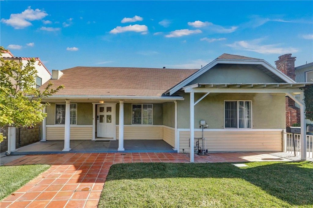 102 South Curtis Avenue Alhambra, CA 91801 - Photo 2 of 48