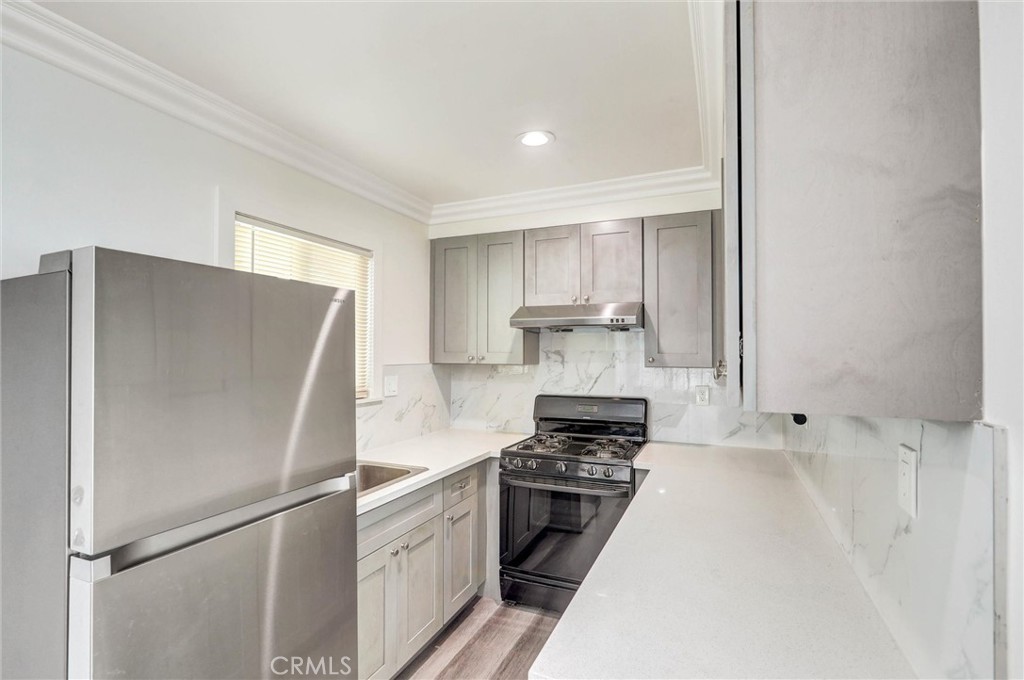 102 South Curtis Avenue Alhambra, CA 91801 - Photo 31 of 48