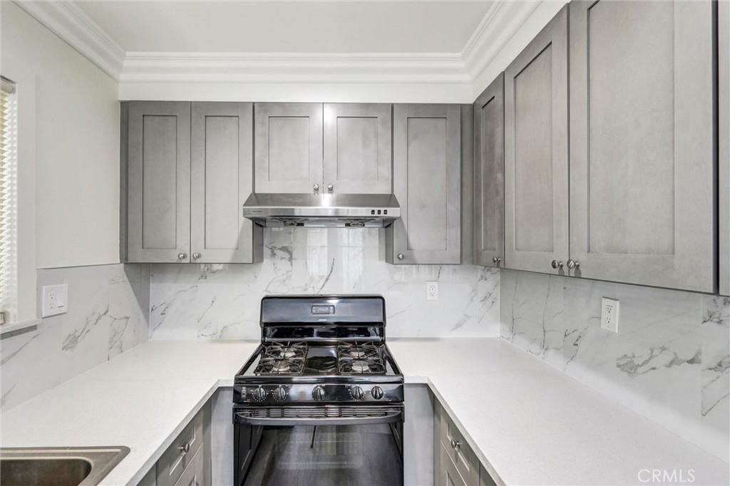 102 South Curtis Avenue Alhambra, CA 91801 - Photo 32 of 48