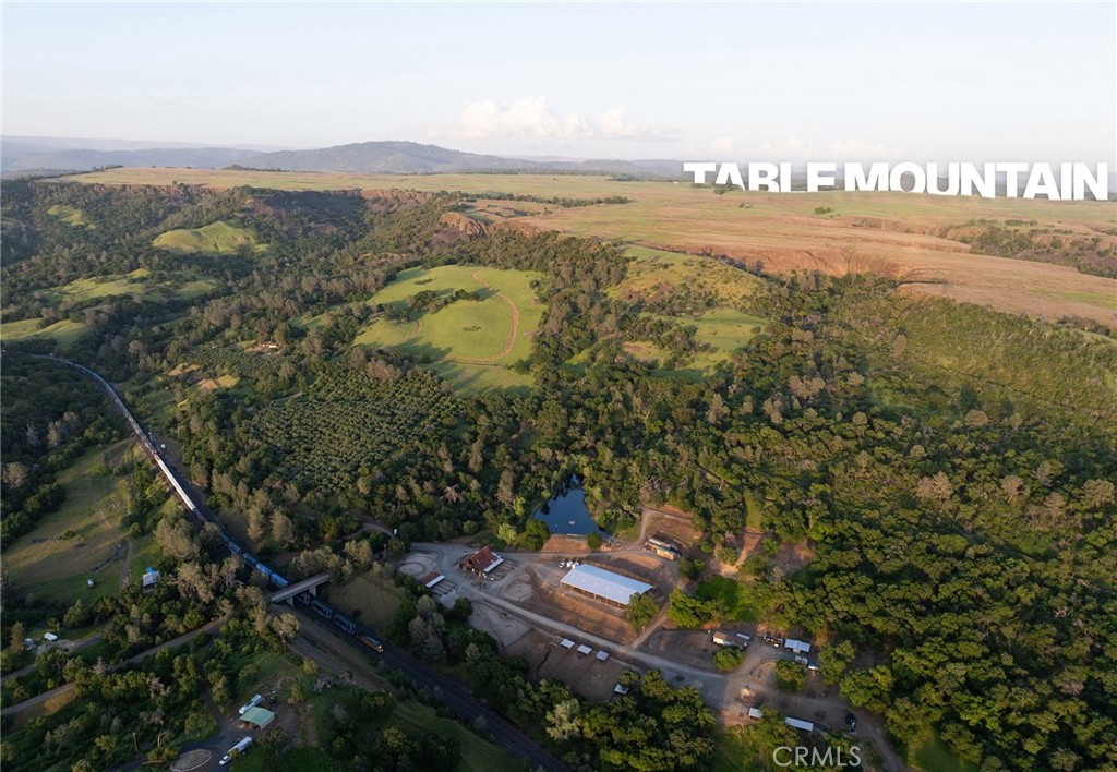 1477 Flag Creek Road Oroville, CA 95965 - Photo 20 of 75 a view of a city with ocean view
