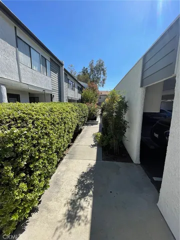 $3,750 | 11311 Tampa Avenue, Unit 4, Porter Ranch, CA 91326