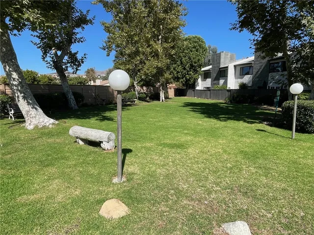 $3,750 | 11311 Tampa Avenue, Unit 4, Porter Ranch, CA 91326